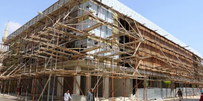 Akçakale Belediyesi Kültür Merkezi Hızla Yükseliyor