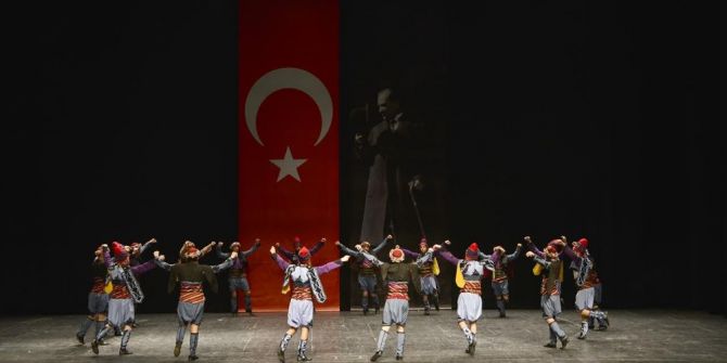 Tepebaşı’nda "Dansların Kardeşliği"