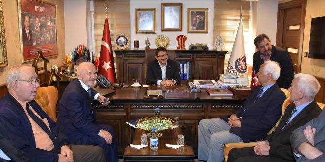 Balkanların ’Erbakan Hocası’ Uka’dan ’Evet’ Desteği