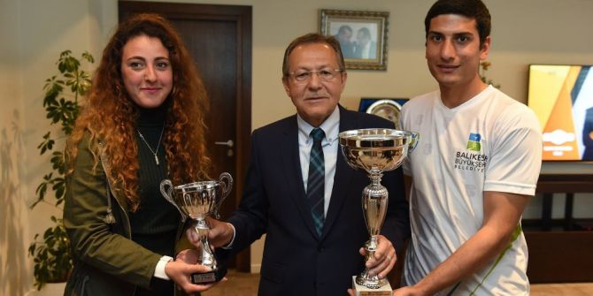 Başkan Uğur’a Şampiyon Sporcudan Ziyaret