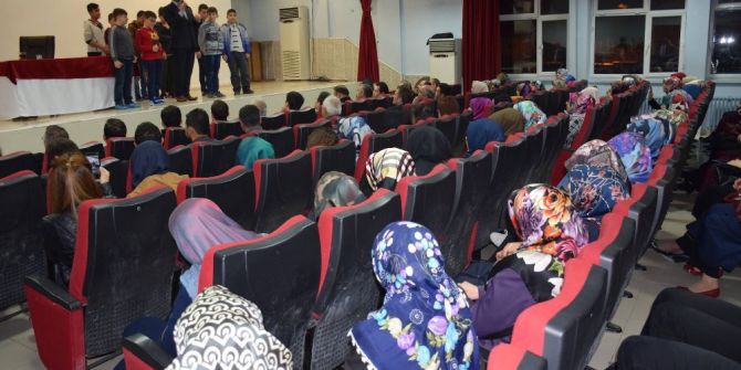 Eğitimci-yazar Sait Çamlıca, Tokat’ta Konferans Verdi