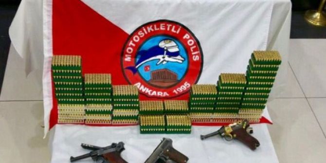 Tekel Bayisinden Cephanelik Çıktı