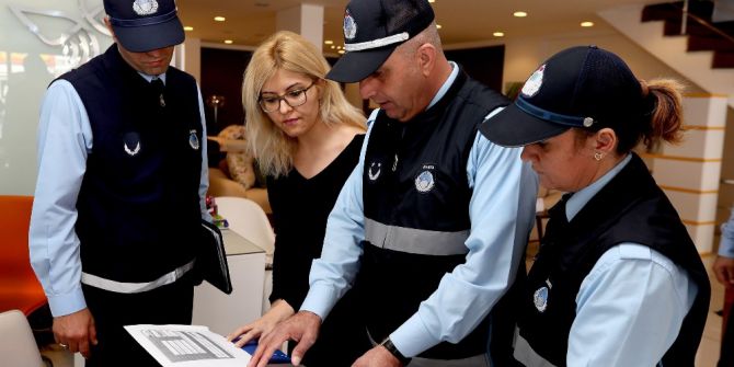 Zabıtadan Esnafa Temizlik Denetimi