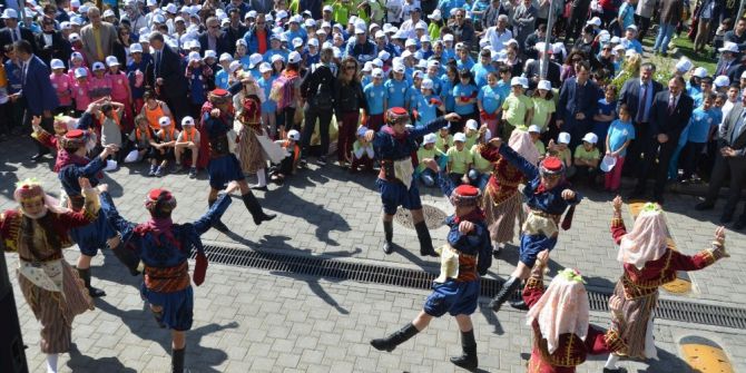 Aydın’da 1200 Öğrenciyle Şenlik Gerçekleştirildi