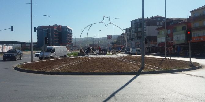 Gülüç Kavşağı Çevre Düzenlemesi İle Güzelleştiriliyor