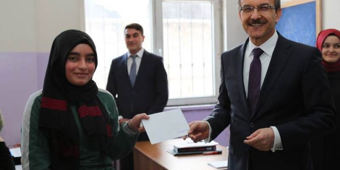 Vali Yavuz’dan Öğrencilere Mektup