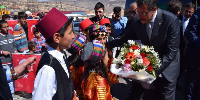 Gümrük Ve Ticaret Bakanı Bülent Tüfenkci: