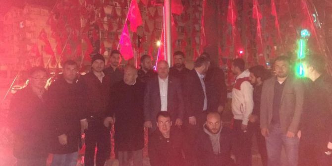 Ak Parti’li Vekilin Gece Mesaisi