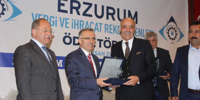 Erzurum Vergi Ve İhracat Rekortmenleri Ödül Töreni