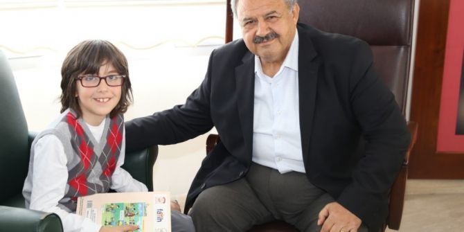 Burhaniyeli Öğrenci Başkan Uysal’dan Belediyecilik Öğrendi