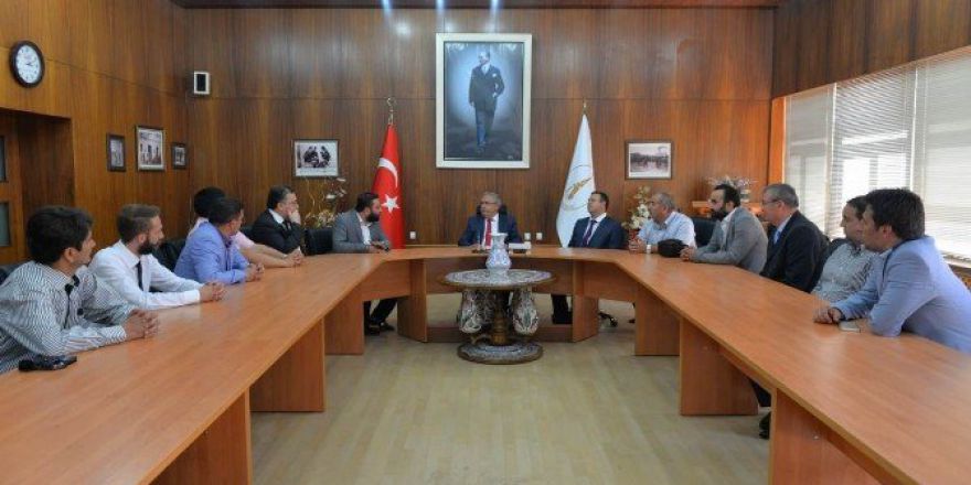 Kütahya Valisi: Güzel Örneklere İhtiyacımız Var