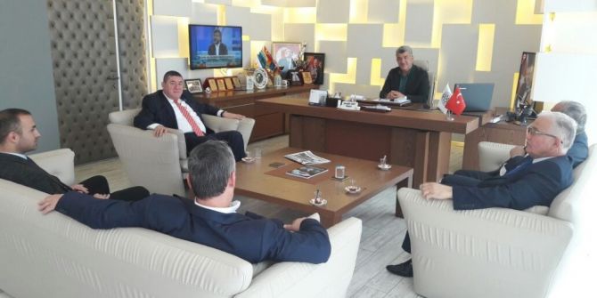 Alaplı Ve Gümeli Belediye Başkanları, Muzaffer Yiğit’i Ziyaret Etti