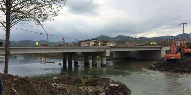 Efirli Köprüsü Açılıyor