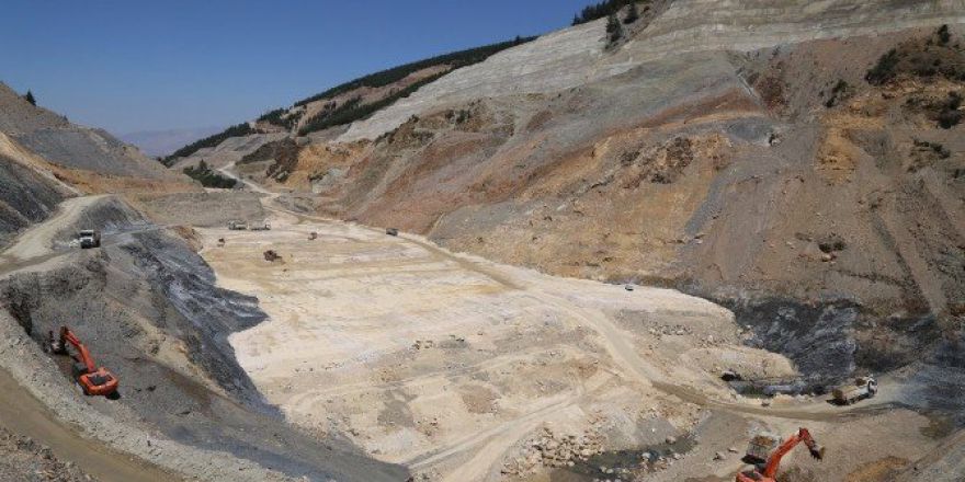 Bolvadin İçmesuyu İshale Hattı Çalışmaları Devam Ediyor