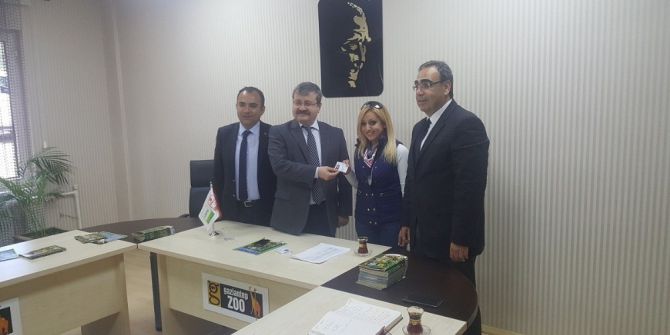 Yerel Hayvan Koruma Görevlileri Kimliklerini Aldı