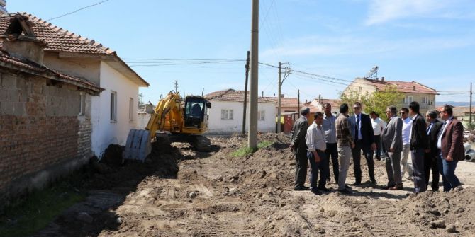 Paşaköy’ün Altyapı Şebekesi Yenileniyor