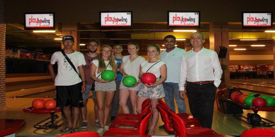 Adana Optimum Yabancı Öğrencileri Konuk Etti