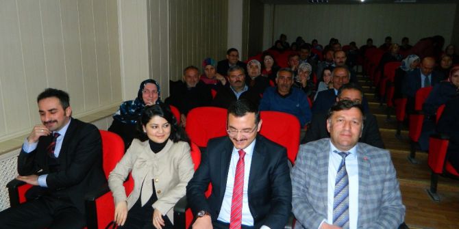 İmam Hatip Lisesi’nden Şiir Dinletisi