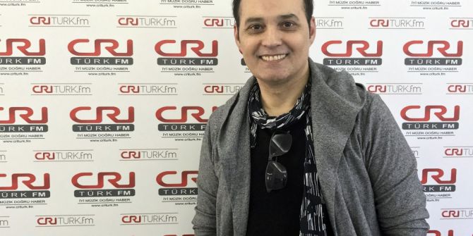 Zafer Peker Sahte Youtube Tıklaması Yapan Şarkıcılara Seslendi