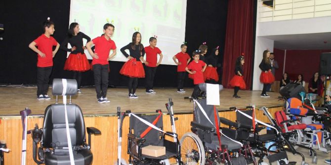 Akdağmadeni’nde ’Hayatı Sev, Engellileri Tanı’ Programı Düzenlendi