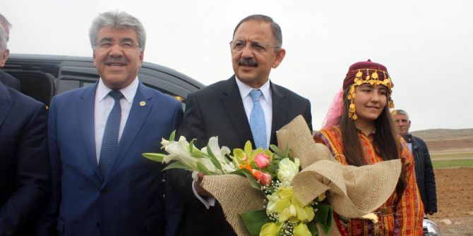 Çevre Ve Şehircilik Bakanı Mehmet Özhaseki: