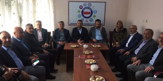 Ak Parti’den Memur-sen’e Ziyaret