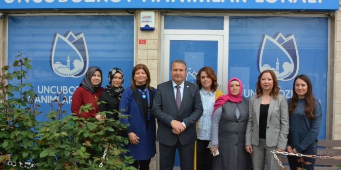 Uncubozköylü Hanımlar Başkan Çerçi’yi Ağırladı