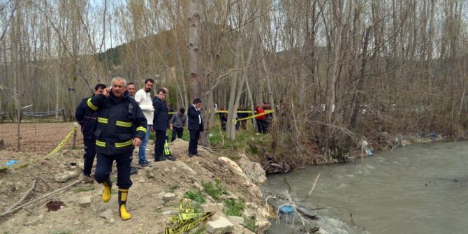 Bebeğini Suya Atıp Öldürdüğü Gölette Cesedi Bulundu