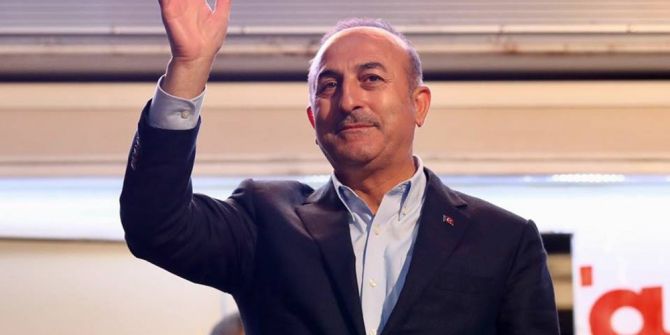 Bakan Çavuşoğlu’ndan Alanyalı Esnafa Müjde