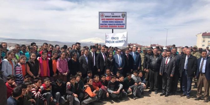Erciş’te Hatıra Ormanı Oluşturuldu