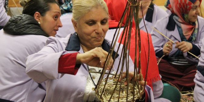 Unutulmaya Yüz Tutmuş Sepet Örmenin Kursu Verildi