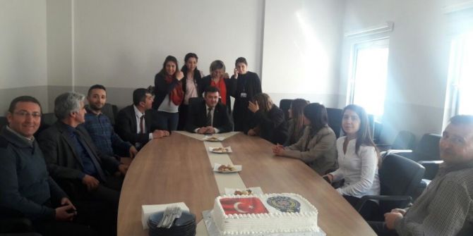 Liseliler Çocuk Polisleriyle Buluştu