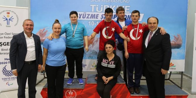 Özel Sporcular Yüzme Şampiyonası Sona Erdi