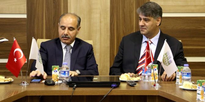 Vali Aktaş Başkanlığında ‘Uçuş Eğitim Pisti’ Toplantısı Yapıldı