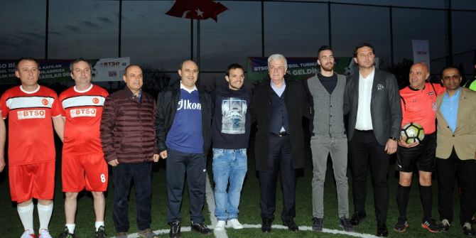 Harun Tekin’den Güldüren Başlama Vuruşu