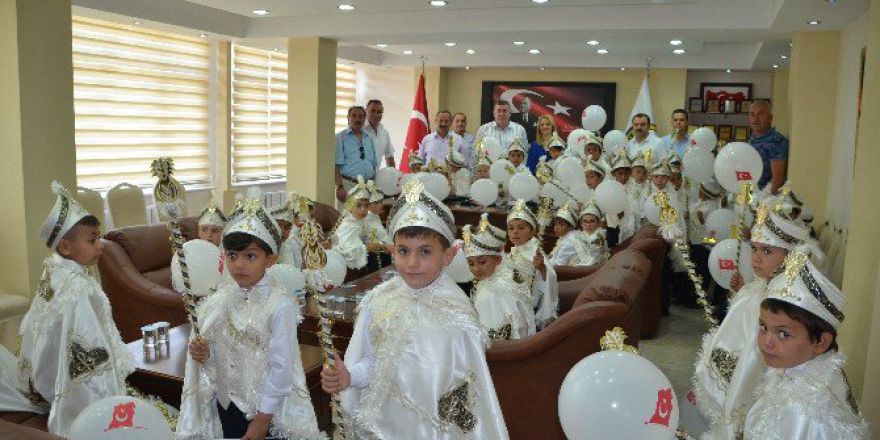 Alaplı’da Geleneksel Sünnet Şöleni Gerçekleştirildi