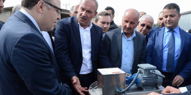 Siirtli Arıcılara Kovan Desteği