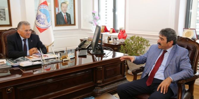 Başkan Büyükkılıç, "Kayseri’nin Eğitimdeki Başarısının Artması Tesadüf Değildir"