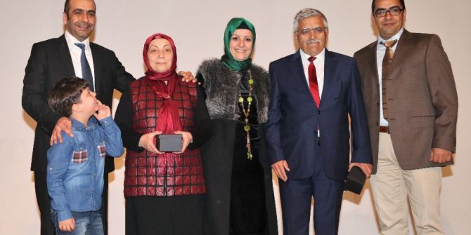 Erü Tıp Fakültesi’nde Emeklilik Töreni Düzenlendi