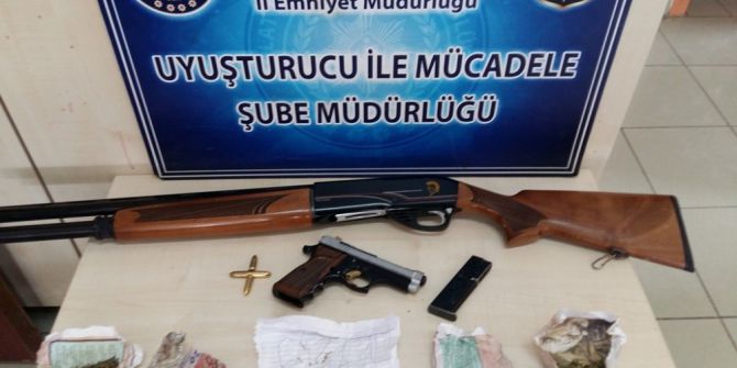Son 2 Ayda 783 Gram Uyuşturucu Madde İle 156 Adet Uyuşturucu Hap Ele Geçirildi