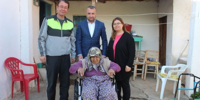 Yaşlı Kadın Başkan Karaçoban’la Hayata Yeniden Tutundu