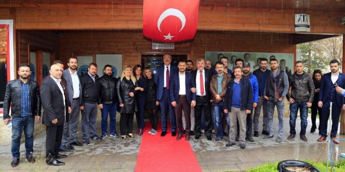 Açıkgöz Ve Ünver, Berberler Ve Kuaförler Odasını Ziyaret Etti