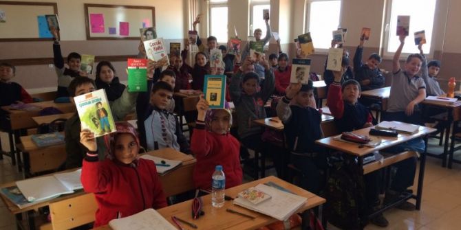 İvrindi’ De "Okumak Başarmanın Altın Anahtarıdır" Projesi