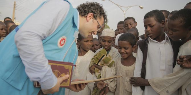 Türkiye Diyanet Vakfından Sudan’a 30 Bin Kur’an-ı Kerim
