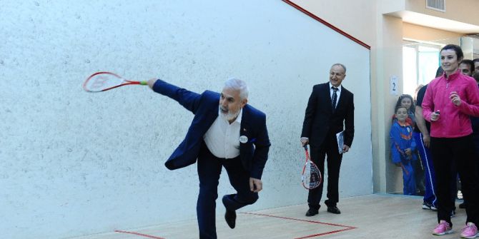 Nilüfer’de Squash Heyecanı