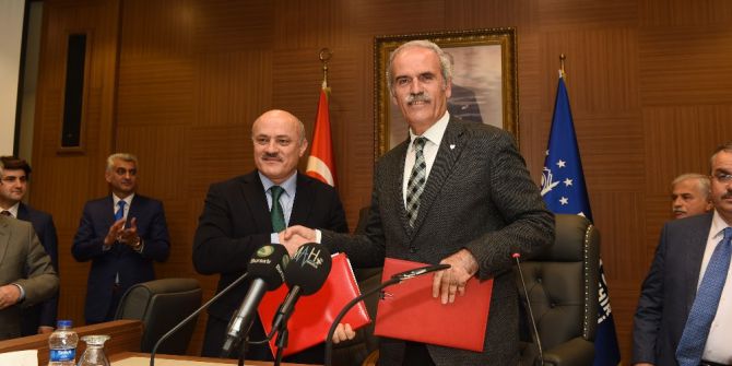 Buski’de Davullu Zurnalı Toplu Sözleşme Sevinci