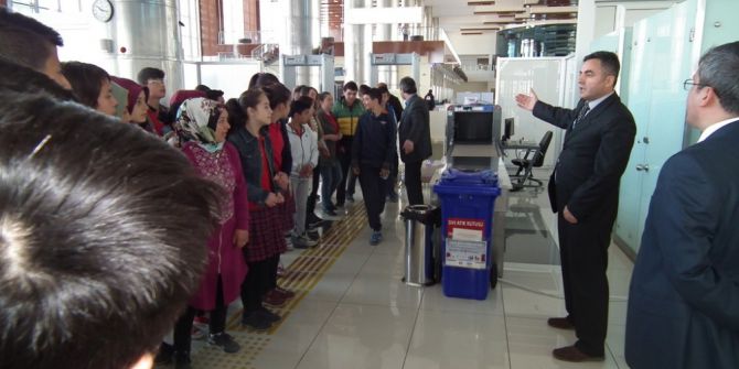 Kocaseyit’in Torunları, Kocaseyit Havalimanı’nı Gezdi