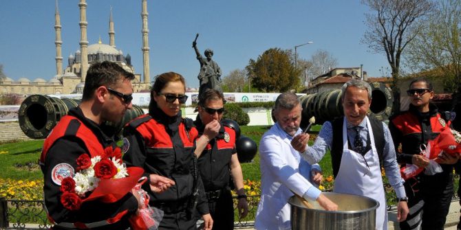 172 Yıla Özel Badem Ezmesi