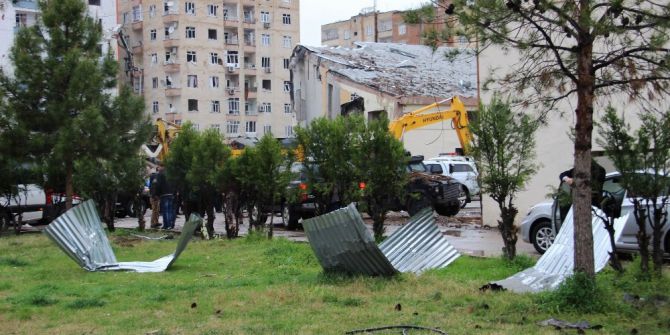 Ak Parti Genel Başkan Yardımcısı Mehdi Eker: