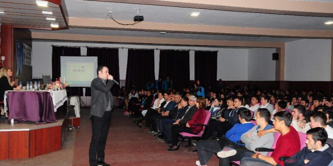 Avm Müdürleri Öğrencilere Gelecek Planlamaları Hakkında Bilgiler Verdi